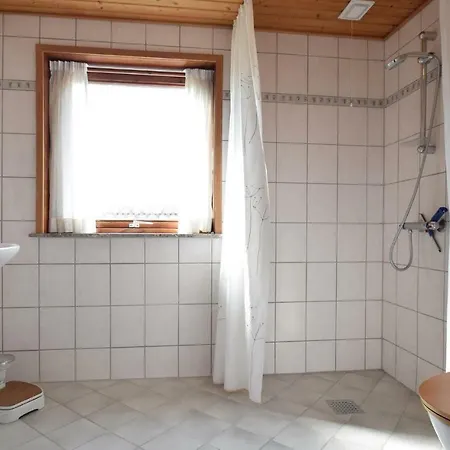 Three-bedroom Holiday In Tatil Evi Bagenkop